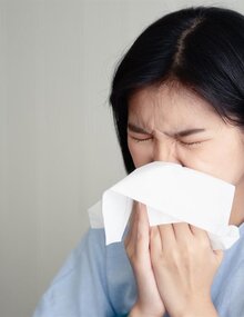 Woman with congestion