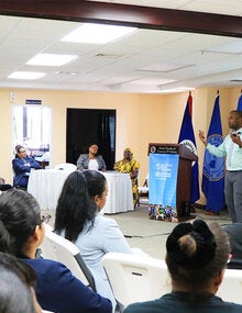 PAHO/WHO Belize briefs members of various organizations on COVID-19