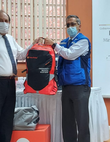 OPS entrega donativo de Direct Relief