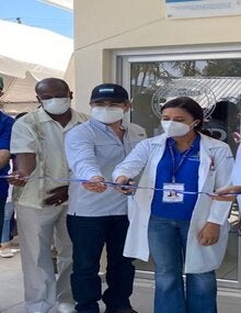 inauguraciónLaboratorioLaCeibahnd