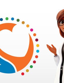 Fruta representando el planeta con una mano que abraza