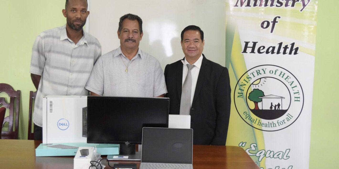 PAHO and EU hand over IT Equipment to the Ministry of Health