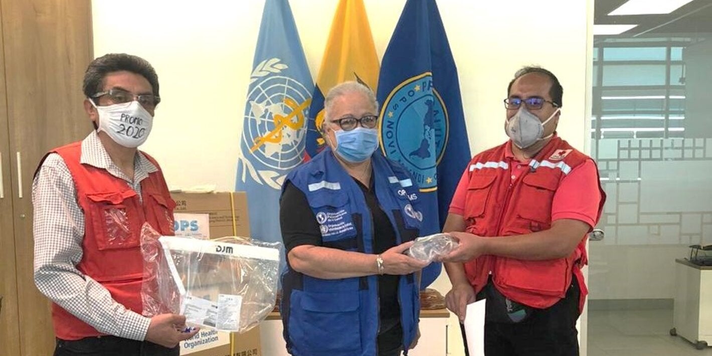 OPS/OMS entrega equipos de protección personal para personal de primera línea de acción ante emergencia por COVID-19