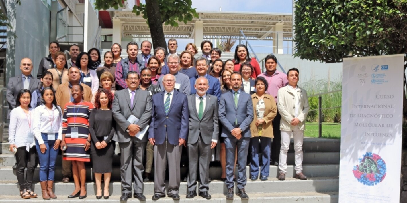 Especialistas de 11 países de las Américas son capacitados en México previo a la temporada de influenza 