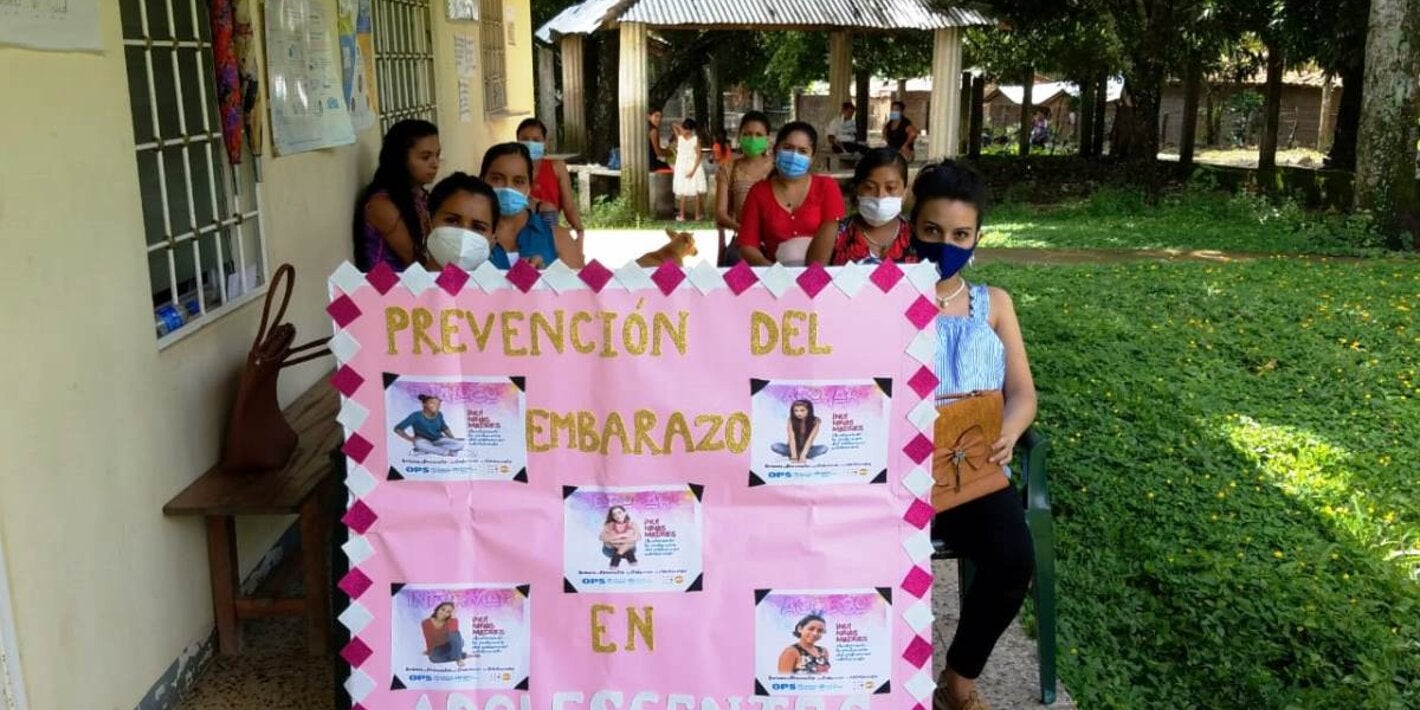 Grupo  de mujeres hnd