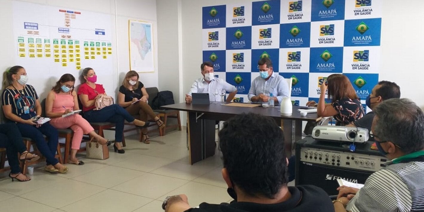 OPAS ajuda a estruturar Centro de Operações de Emergência no Amapá