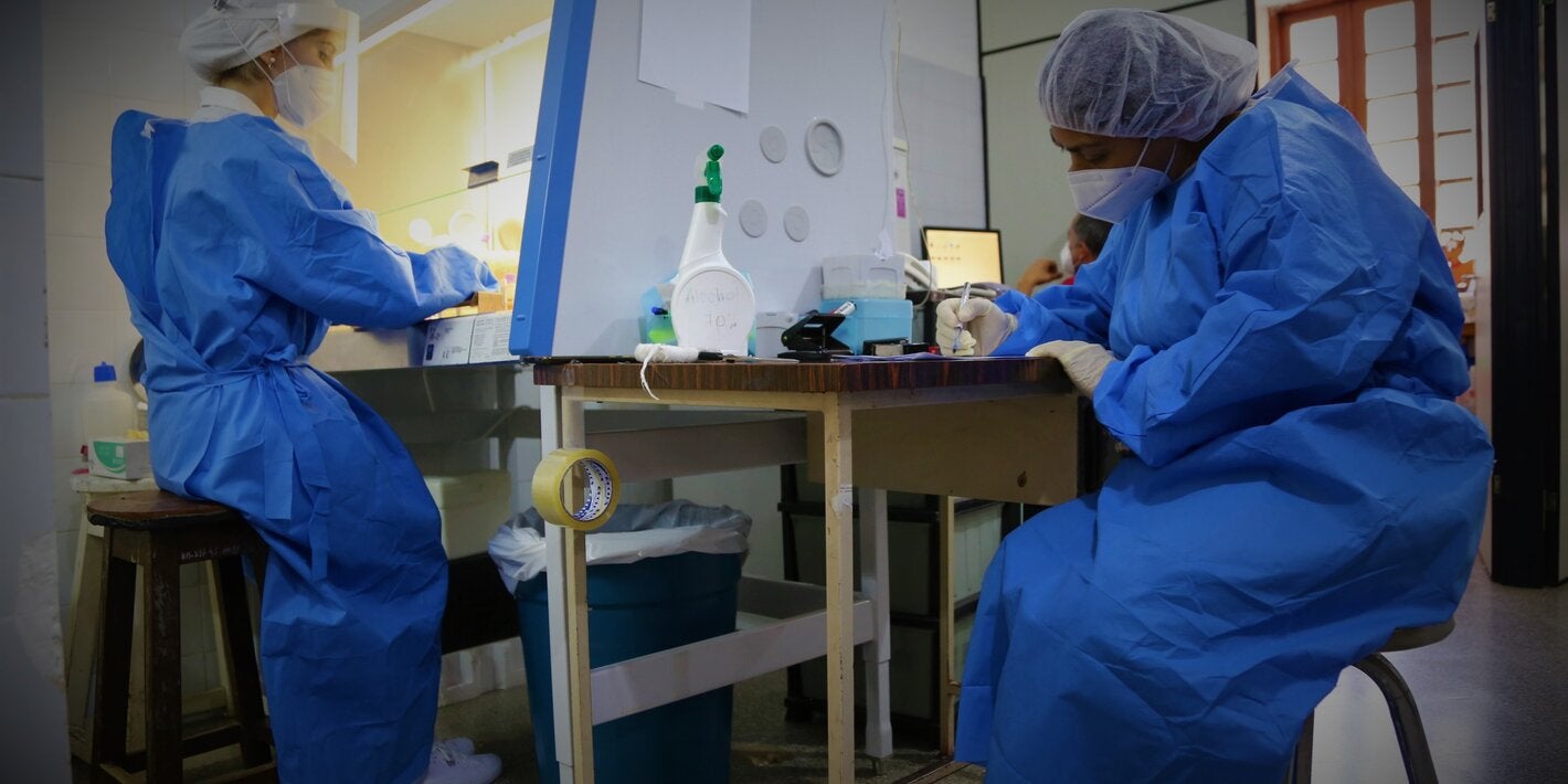 personal de laboratorio