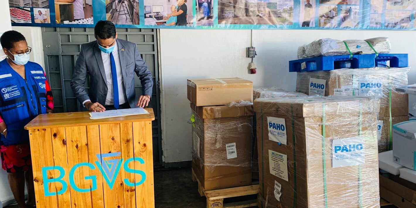 Handover ICU ventilators from PAHO to Suriname