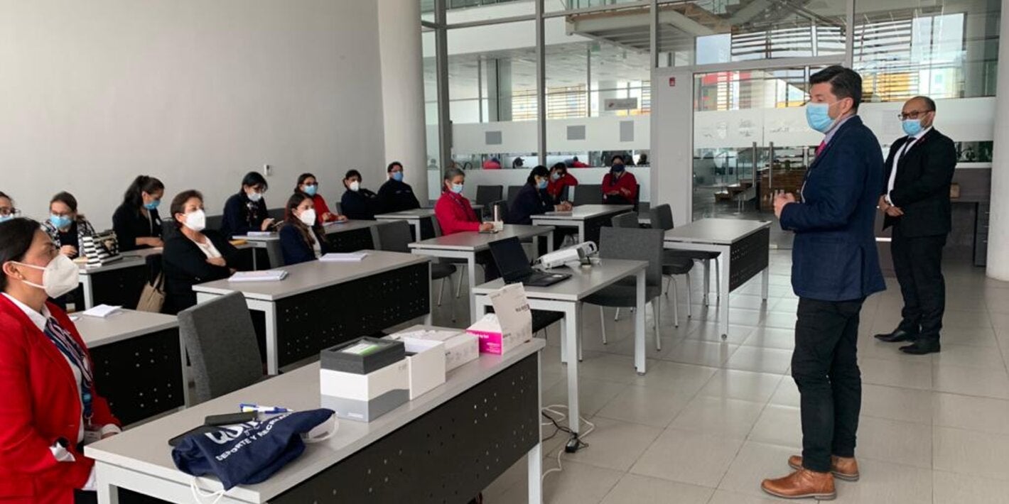 Misión técnica en el plan de implementación del diagnóstico de COVID-19 mediante detección de antígenos en Ecuador