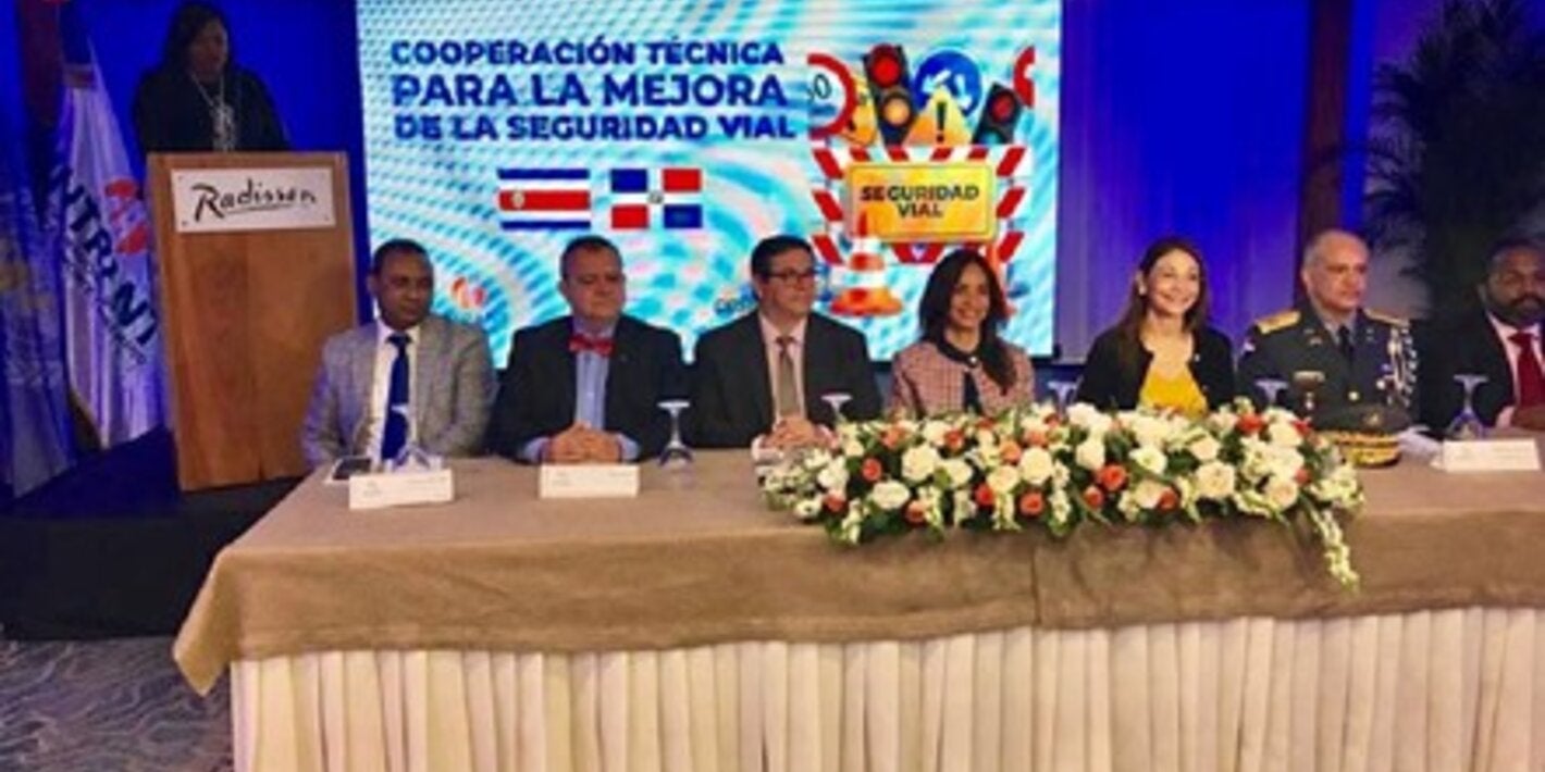 Autoridades en actividad