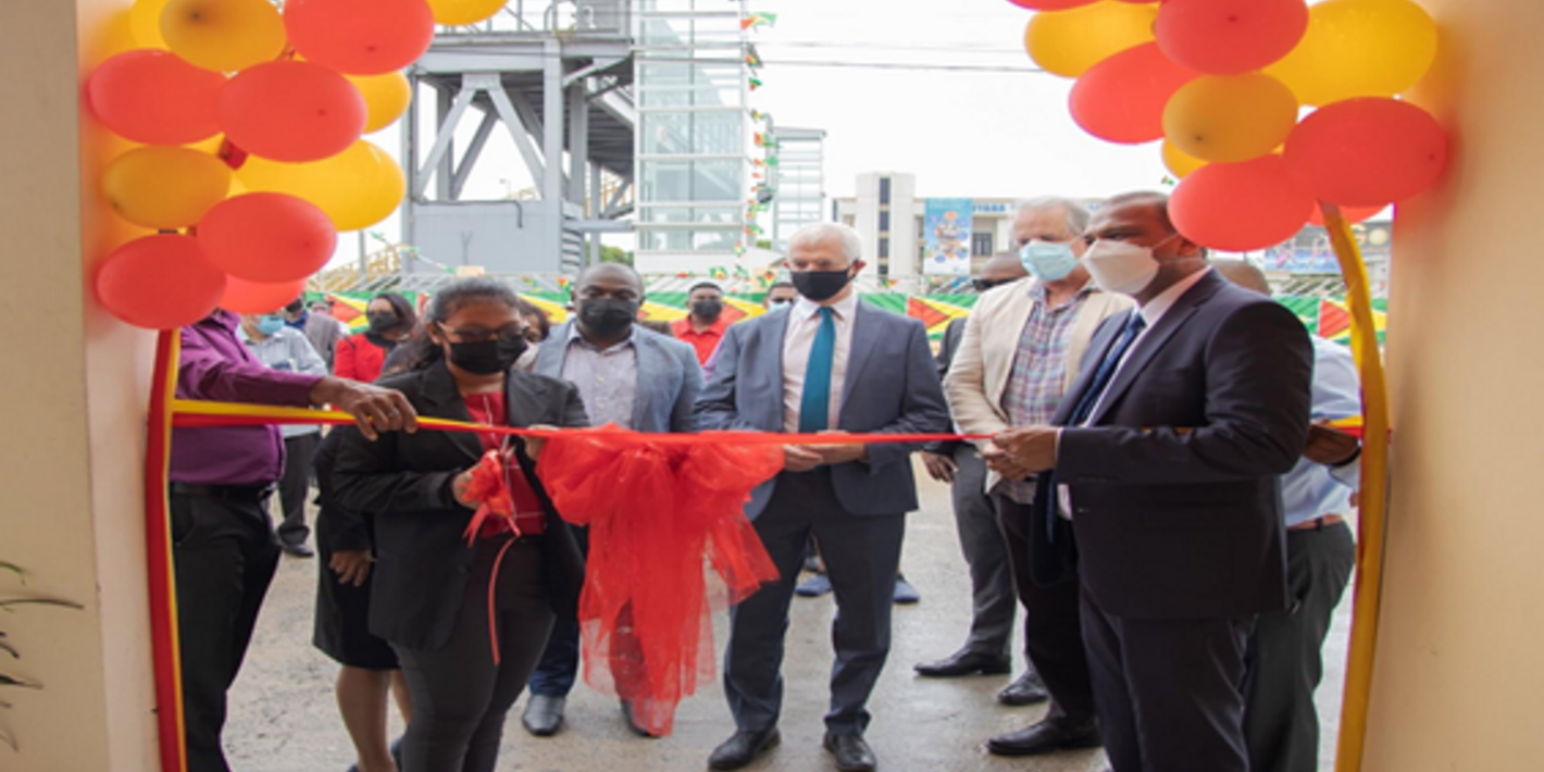 Cutting of the ribbon