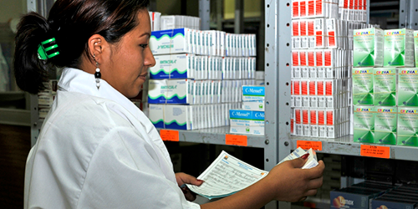 persona de farmacia en hospiral Chiapas