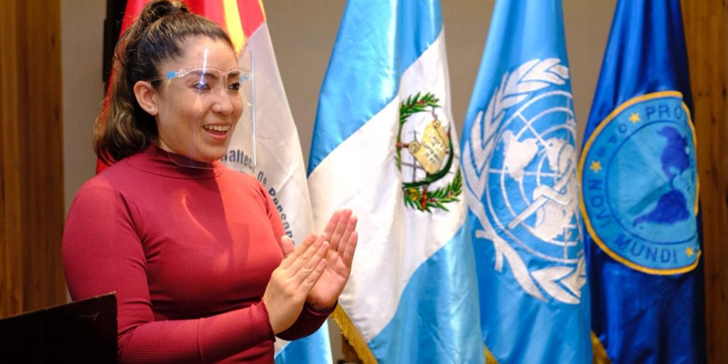 Interprete de lenguaje de señas