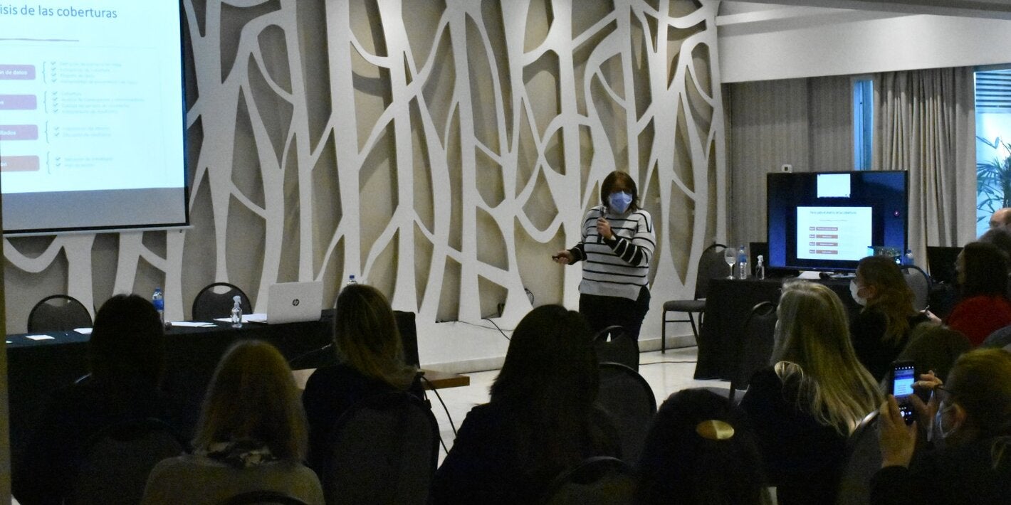 Día nacional del vacunador en Argentina, OPS pone el eje en el mejoramiento de coberturas para disminuir brechas en el acceso a la salud