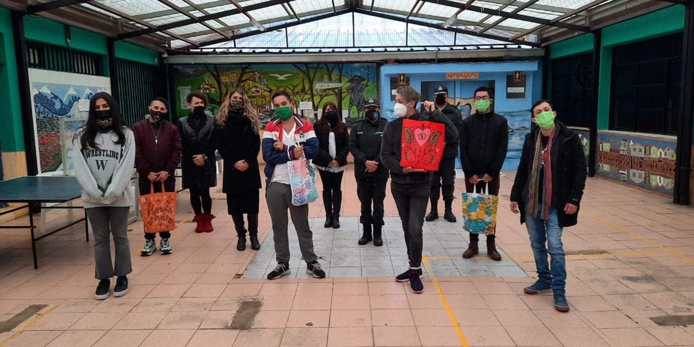 Los encuentros organizados por la Corporación Chilena de Personas Trans “Amanda Jofré”, OPS/OMS, el Ministerio de Salud y Gendarmería de Chile, benefician a 200 internas y lideresas locales de todo el país.