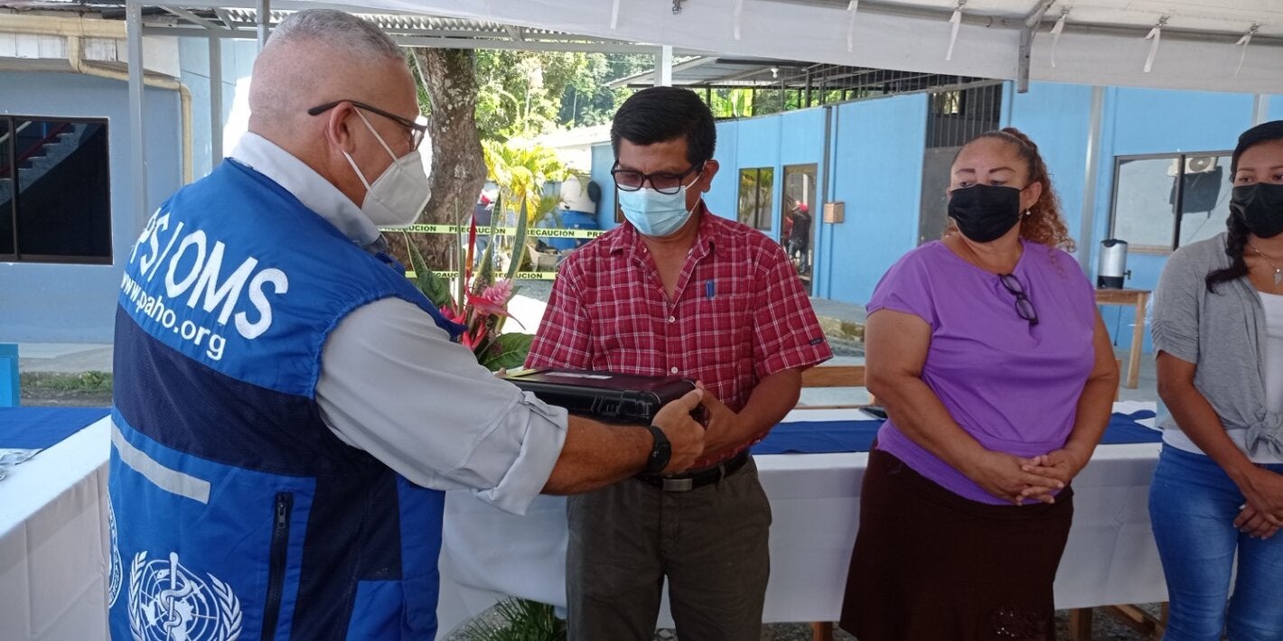 Entrega de donación