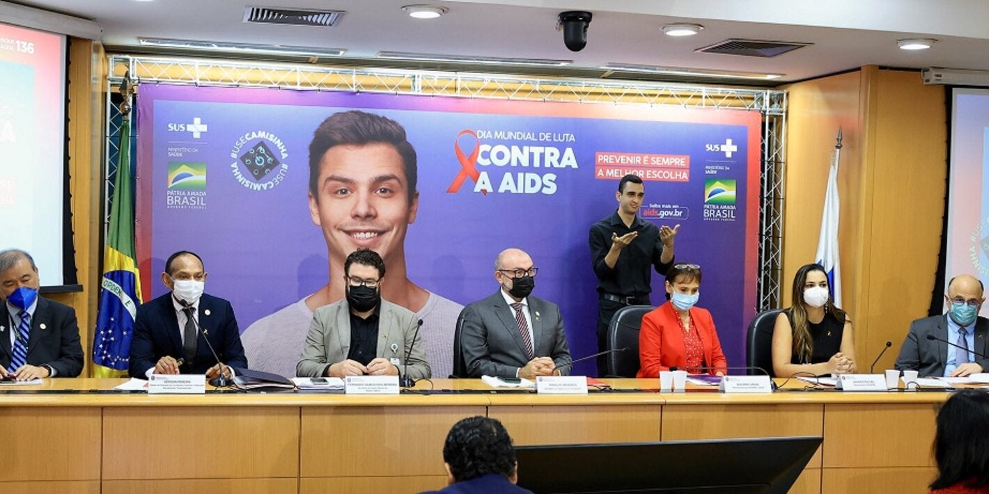 Lema da campanha na Região das Américas é “Acabe com as desigualdades. Acabe com a AIDS. Acabe com as pandemias” e, no Brasil, é “Prevenir é sempre a melhor escolha”