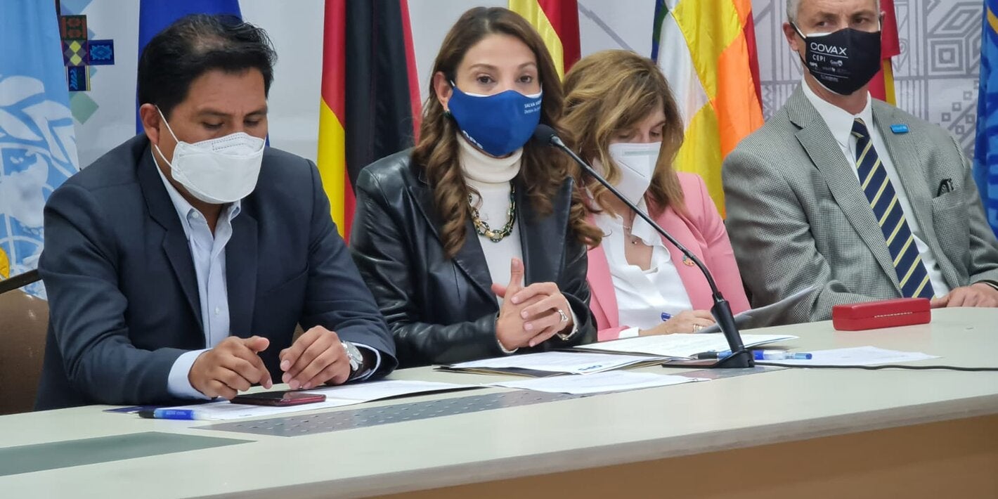 covax_moderna_Bolivia