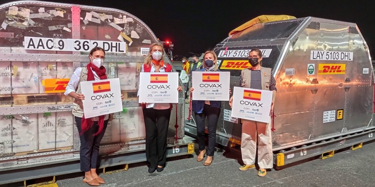 Representantes de OPS/OMS y UNICEF con la Embajadora de España y la Encargada de Negocios de la Embajada en Costa Rica