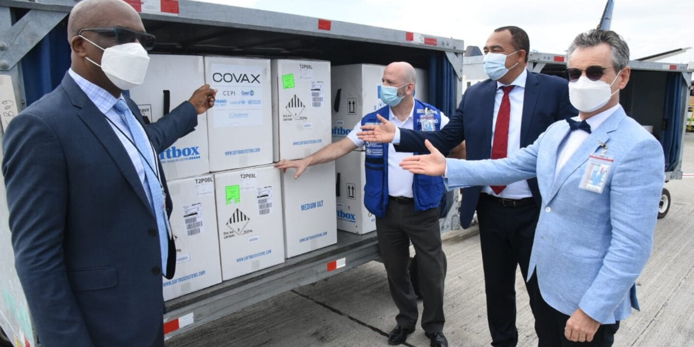 Dr. the Hon. Christopher Tufton, Minister of Health and Wellness, Senator the Hon. Leslie Campbell, State Minister in the Ministry of Foreign Affairs and Foreign Trade, His Excellency Olivier Guyonvarch, Ambassador of the French Republic to Jamaica and Mr. Ian Stein, PAHO/WHO Representative to Jamaica, Bermuda and the Cayman Islands were on hand to witness the arrival of the first shipment at the Norman Manley International Airport in Kingston.