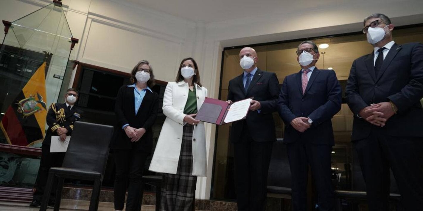 Vicepresidencia de la República y los Ministerios de Salud Pública, Energía y Minas y Turismo firman compromiso de Plan estratégico para la eliminación de la malaria en Ecuador