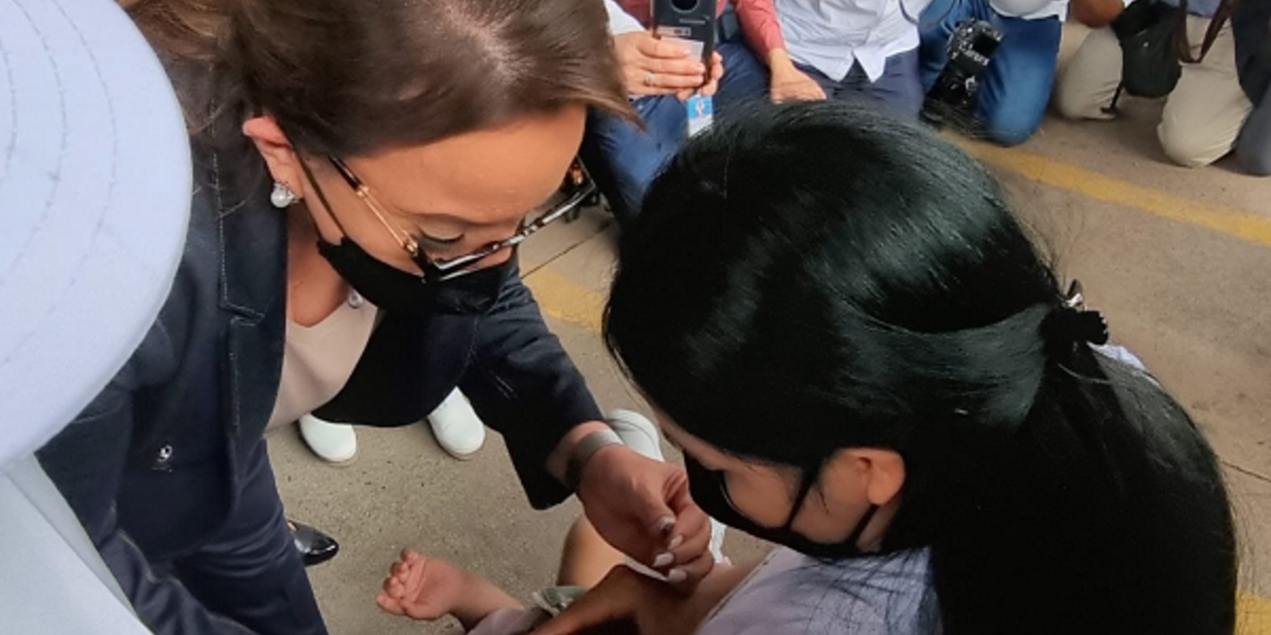 Presidenta inaugura la JNV-D