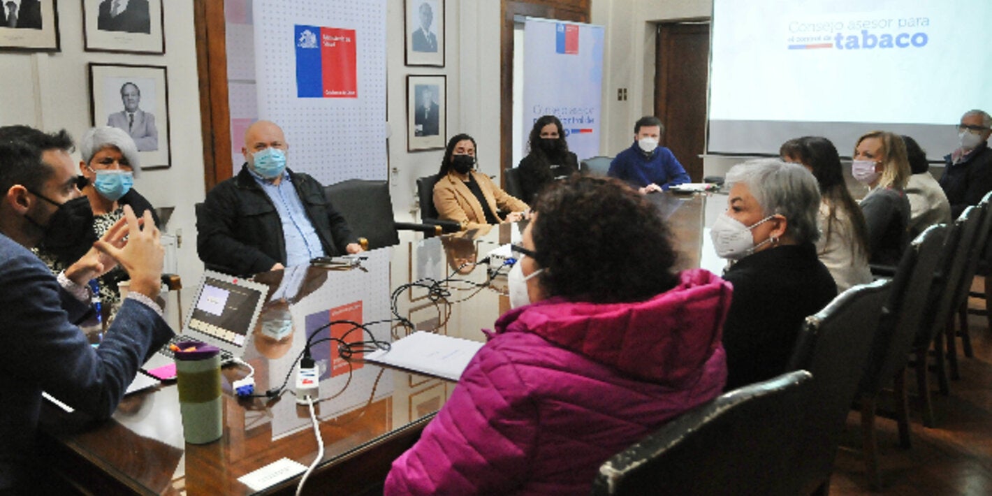 Gobierno de Chile anuncia suma urgencia a discusión del proyecto que adecúa la Ley para el control del tabaco