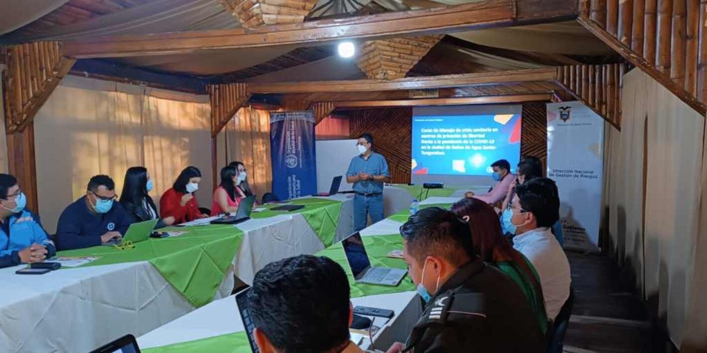 OPS coopera con el fortalecimiento de la respuesta ante COVID-19 en centros de privación de libertad de Ecuador