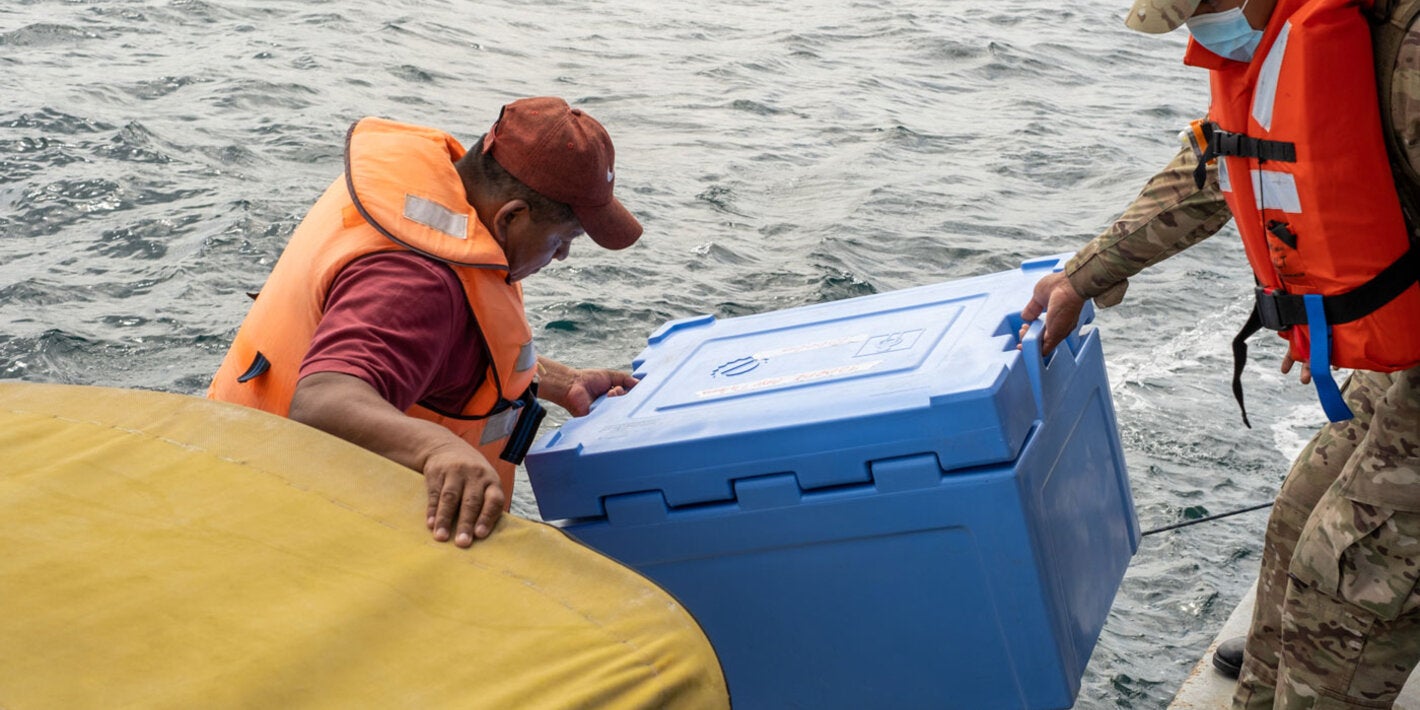 Mantaining the cold cahin to preserve vaccines