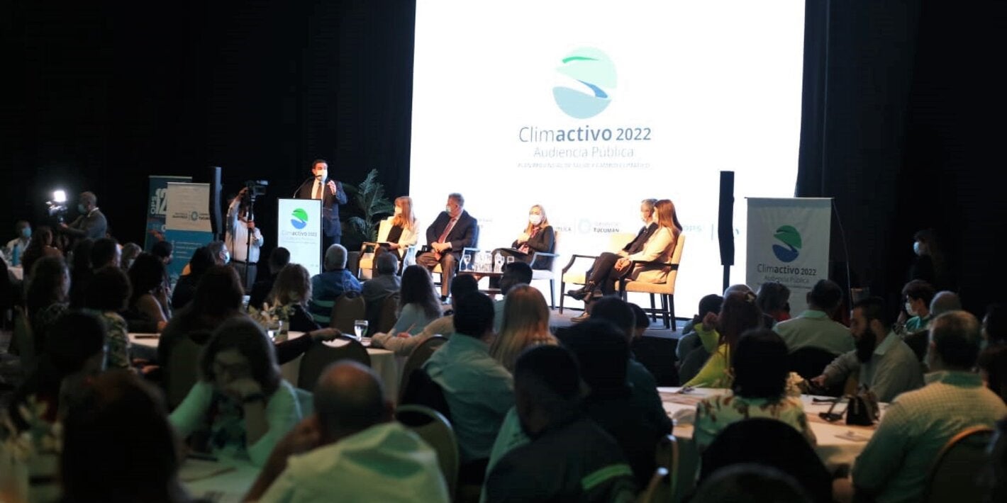 Las autoridades durante la apertura del foro. Foto: gentileza Prensa Ministerio de Salud Pública de Tucumán.