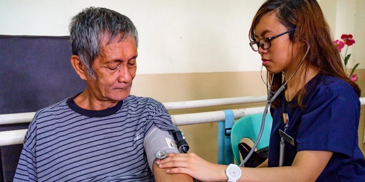 Mearuring patient's blood pressure