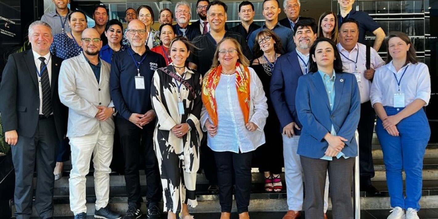 Foto participantes evento validación taller 