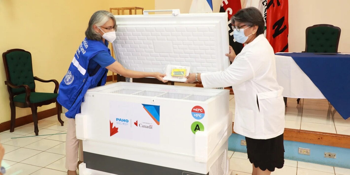 Donación de equipos para cadena de fr