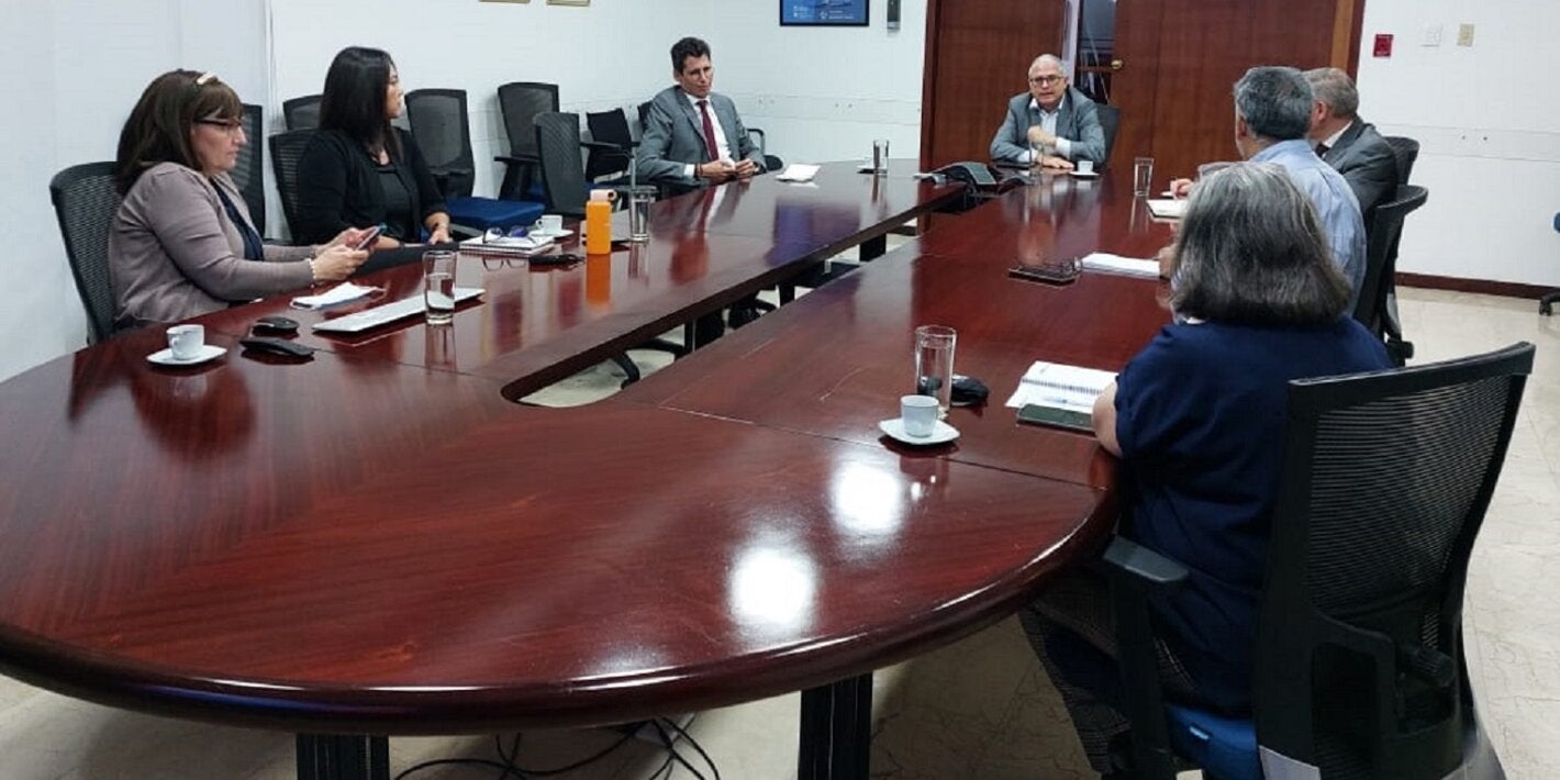 Reunión entre la OPS y la Confederación Suiza