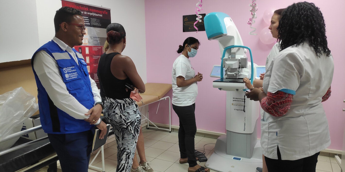 PAHO/WHO Suriname Health System and Services Advisor Dr. Rosmond Adams, and Radiographers during the one-week Digital Mammography Training in the Academic Hospital Paramaribo 