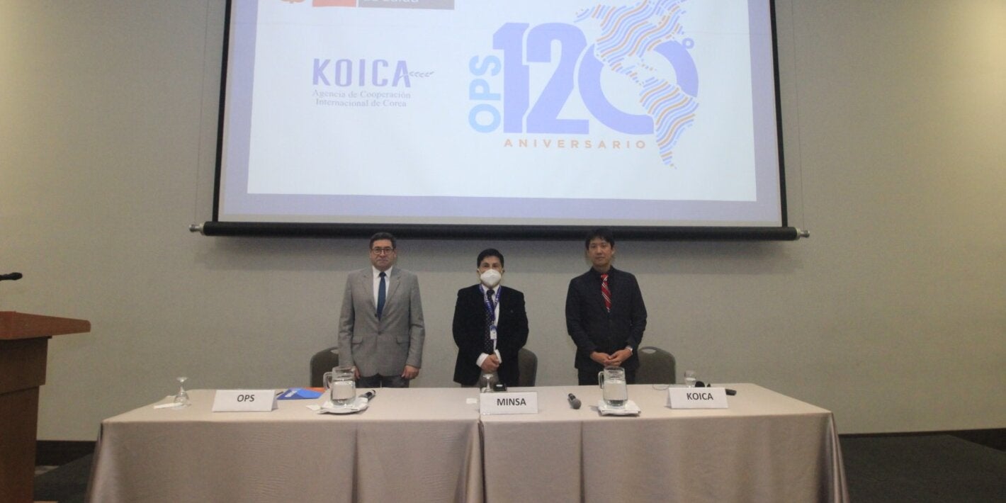 Representantes de la OPS, MINSA y KOICA