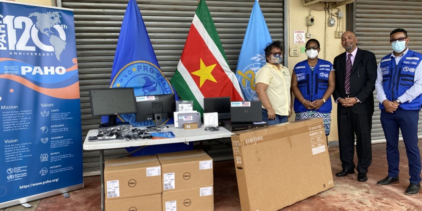 Group picture during handover