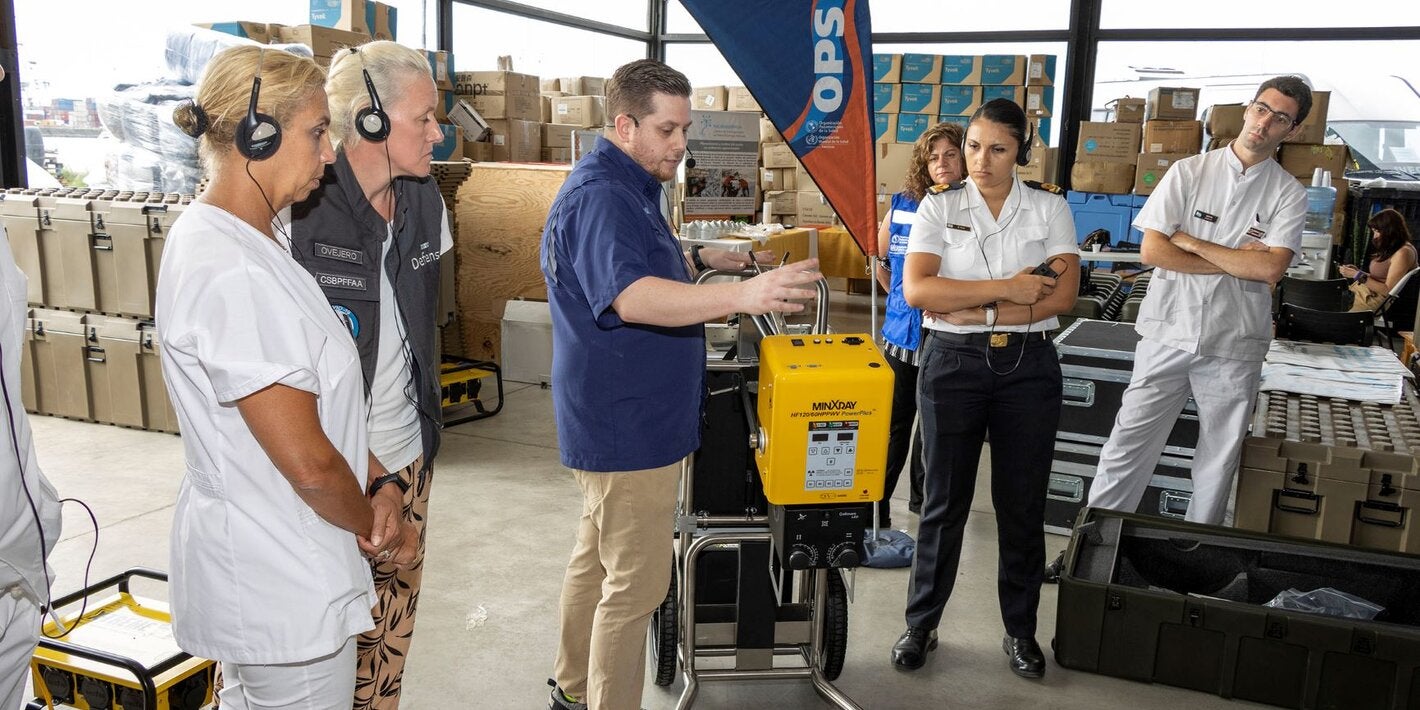 Donación de OPS/OMS de equipos de diagnóstico por imágenes y capacitación.