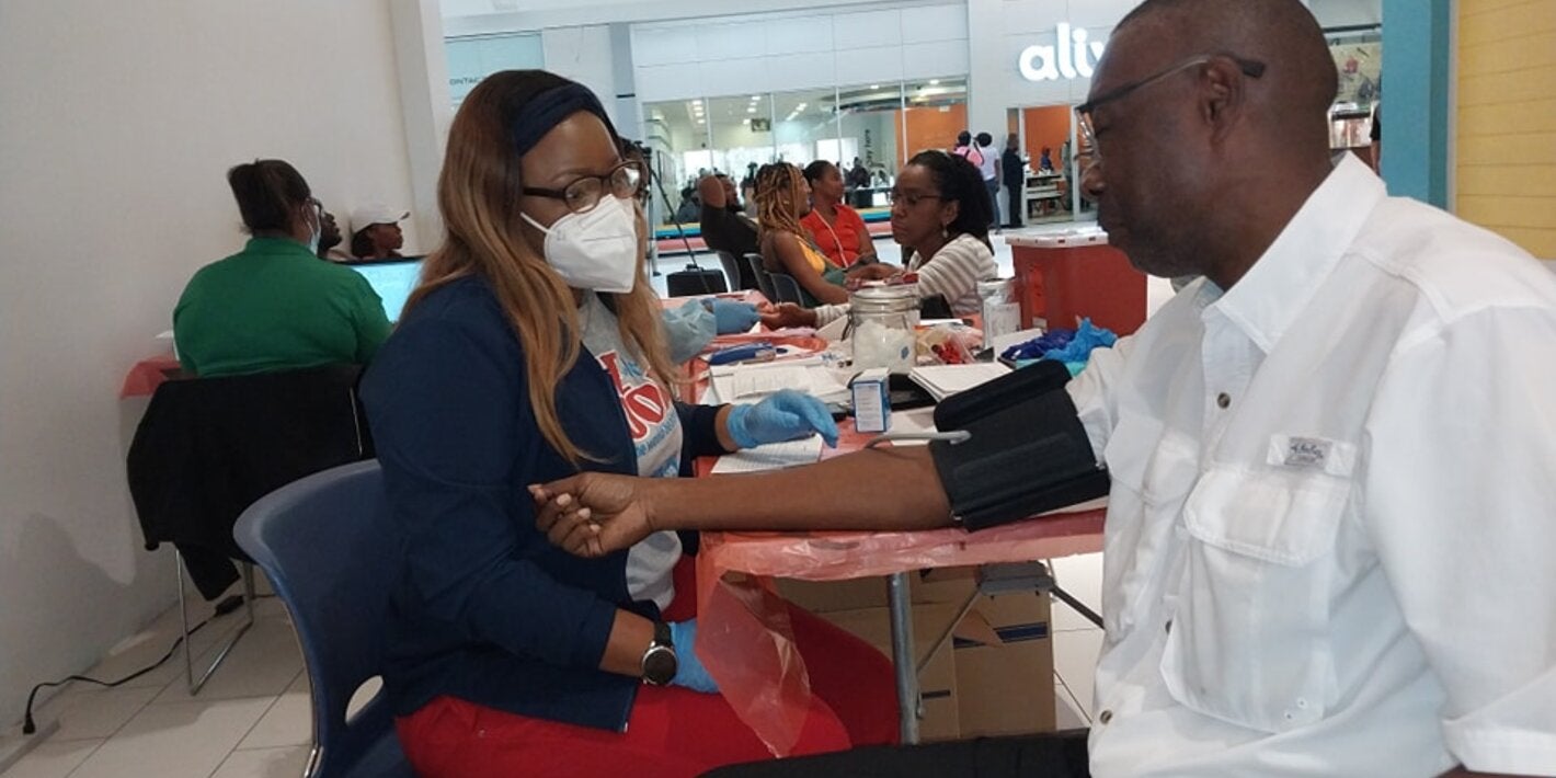 Team PAHO gets screened prior to donating blood