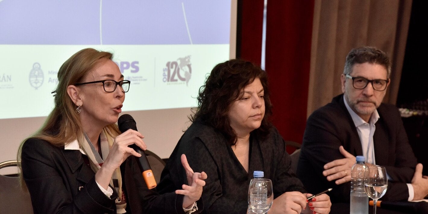 OPS aporta colaboración técnica para fortalecer el desarrollo de la Red Federal de Vigilancia Genómica de Argentina