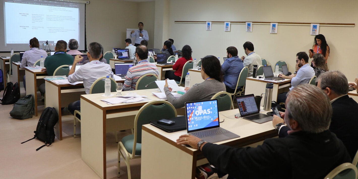 Seminario uso de modelos de transmisión para simular epidemias de fiebre aftosa