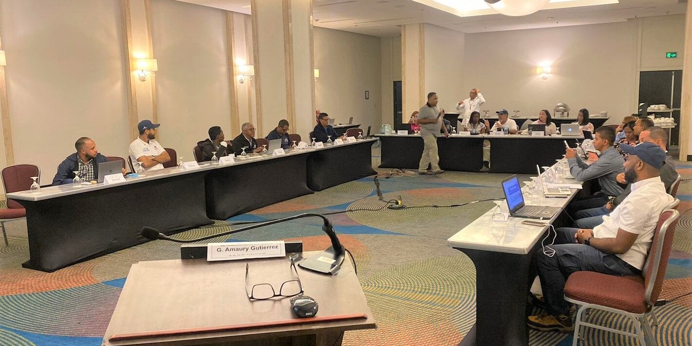 Realizan Taller de Evaluación de Daños y Necesidades en el Sector Salud para fortalecer respuesta a temporada de huracanes