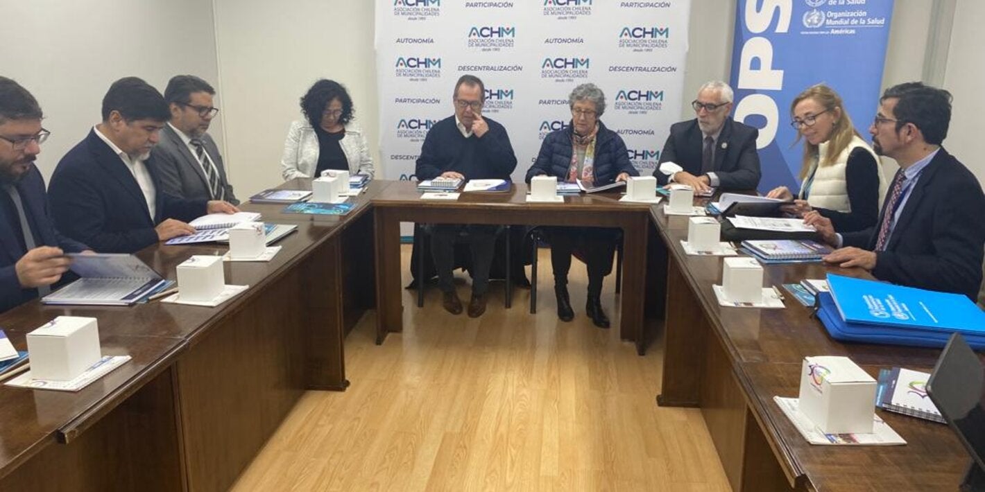 En el encuentro se abordó la universalización de la salud, la promoción de la salud, Universalización de la Atención Primaria (APS) y el abordaje de las determinantes sociales para abordar condiciones saludables con equidad en los territorios