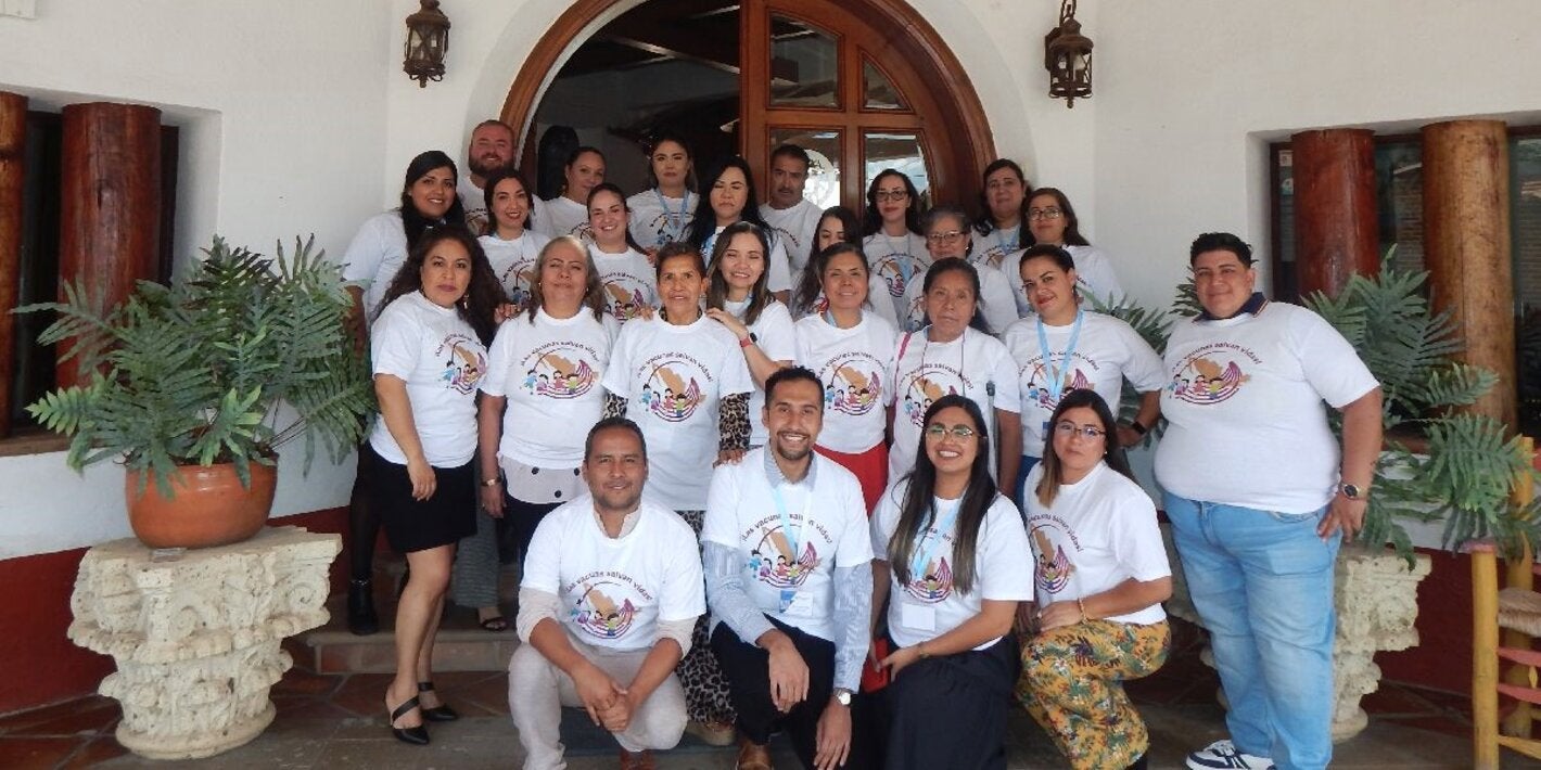 Jalisco fortalece la atención de calidad y calidez a la población que acude a vacunarse