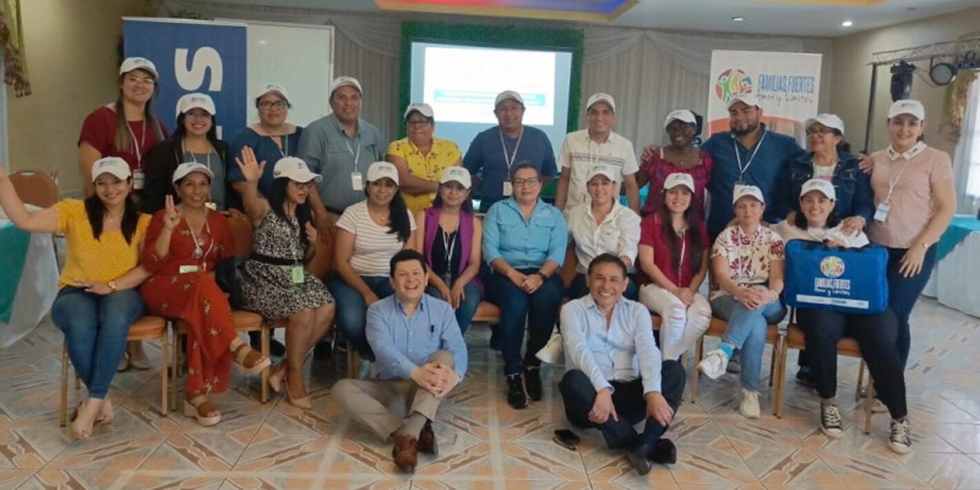 Facilitadores Familias Fuertes en Santa Bárbara