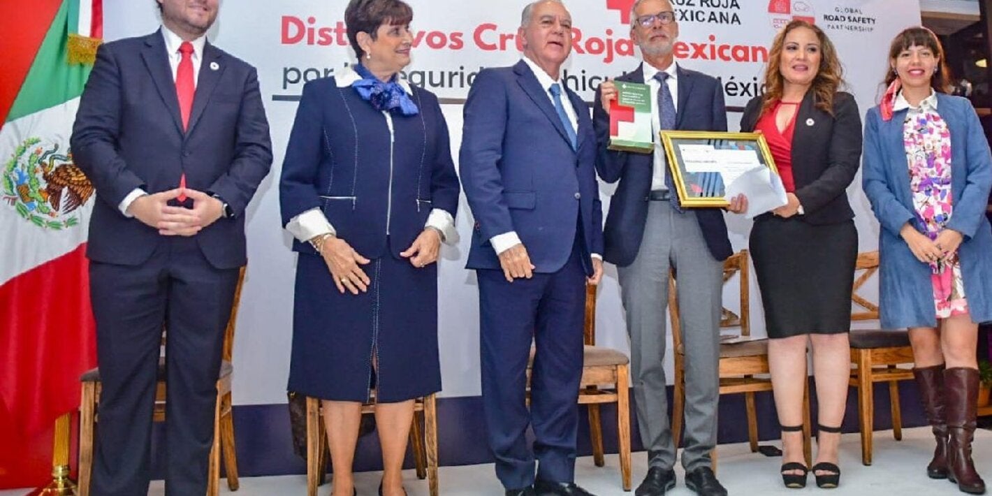 Reconocimiento al Dr. Miguel Malo y a la OPS por su Liderazgo en Seguridad Vial en México