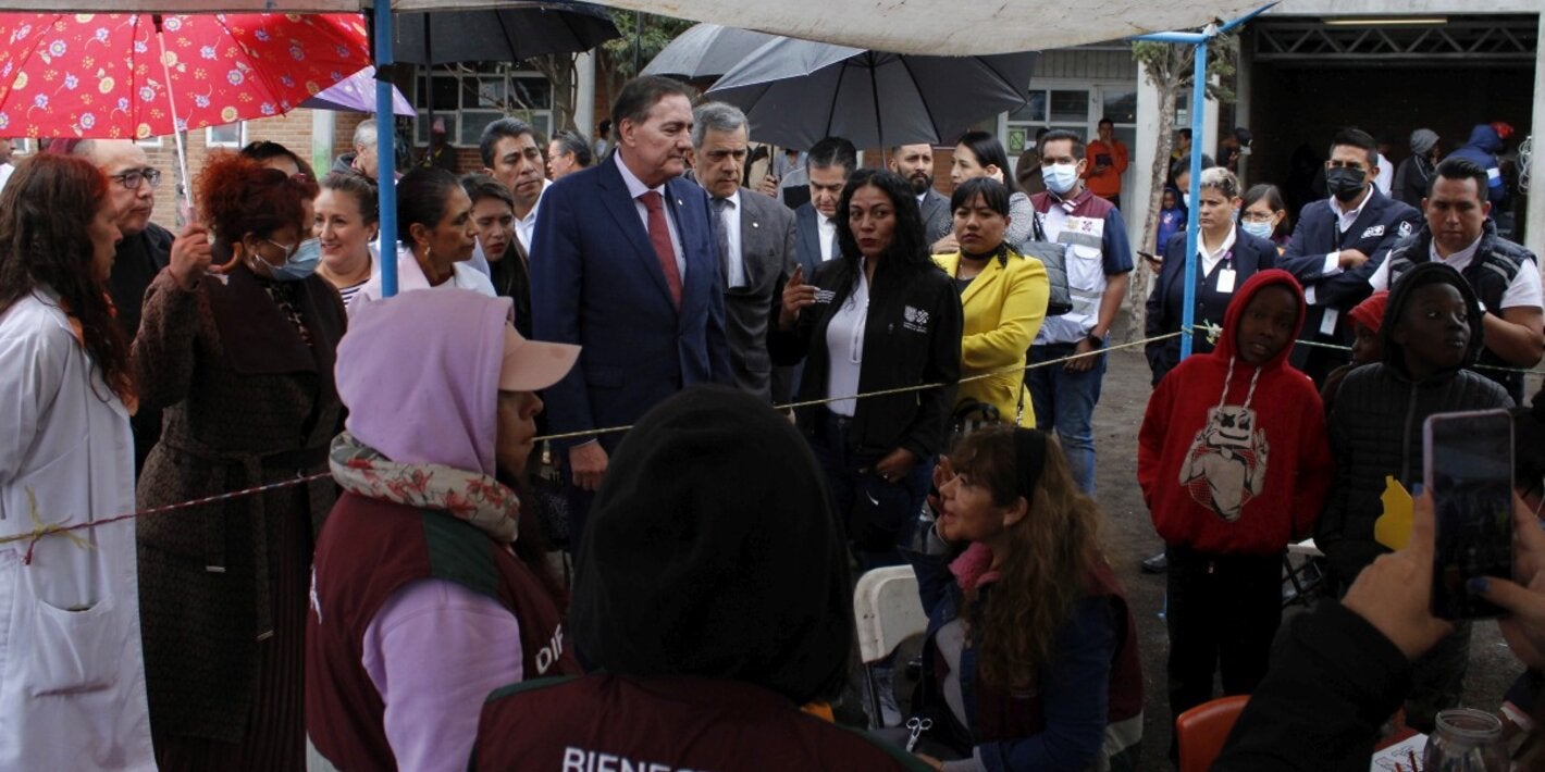 Director visita Albergue en Tlahuac