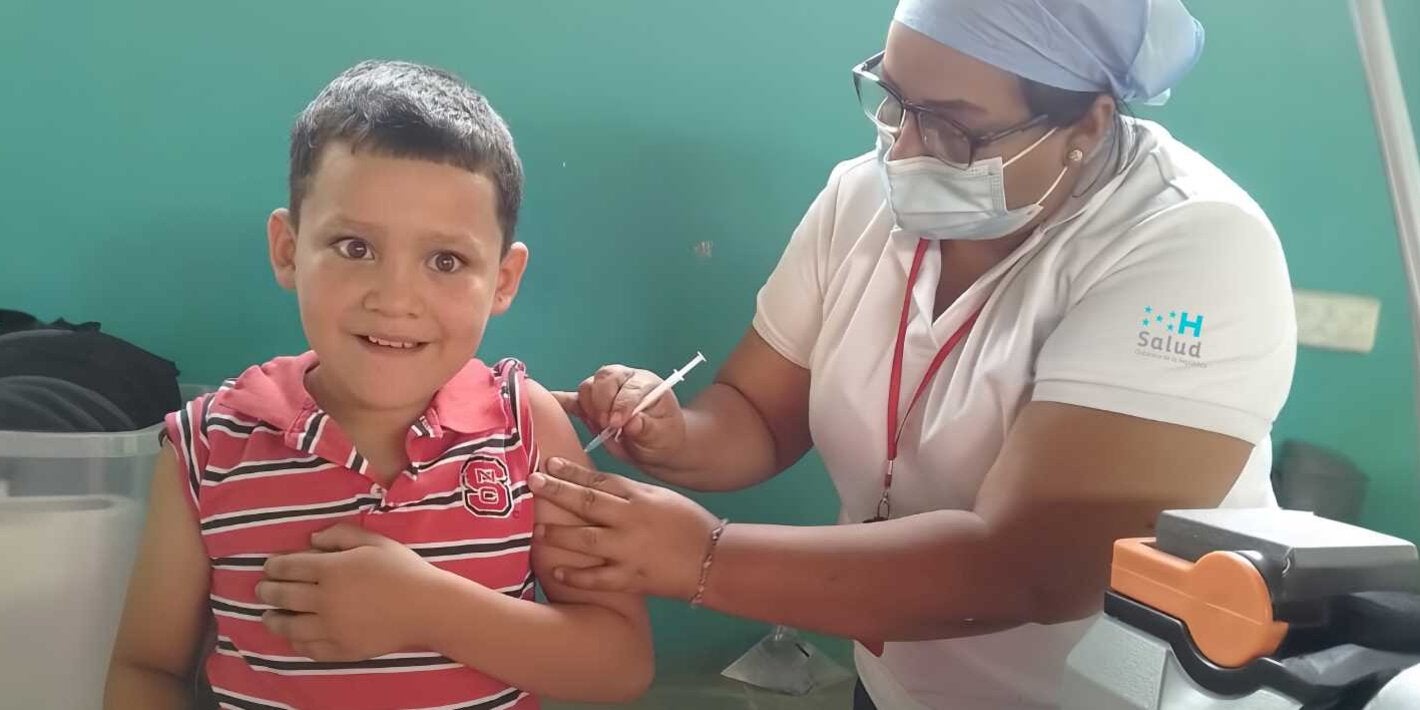 Vacunación sarampión hnd