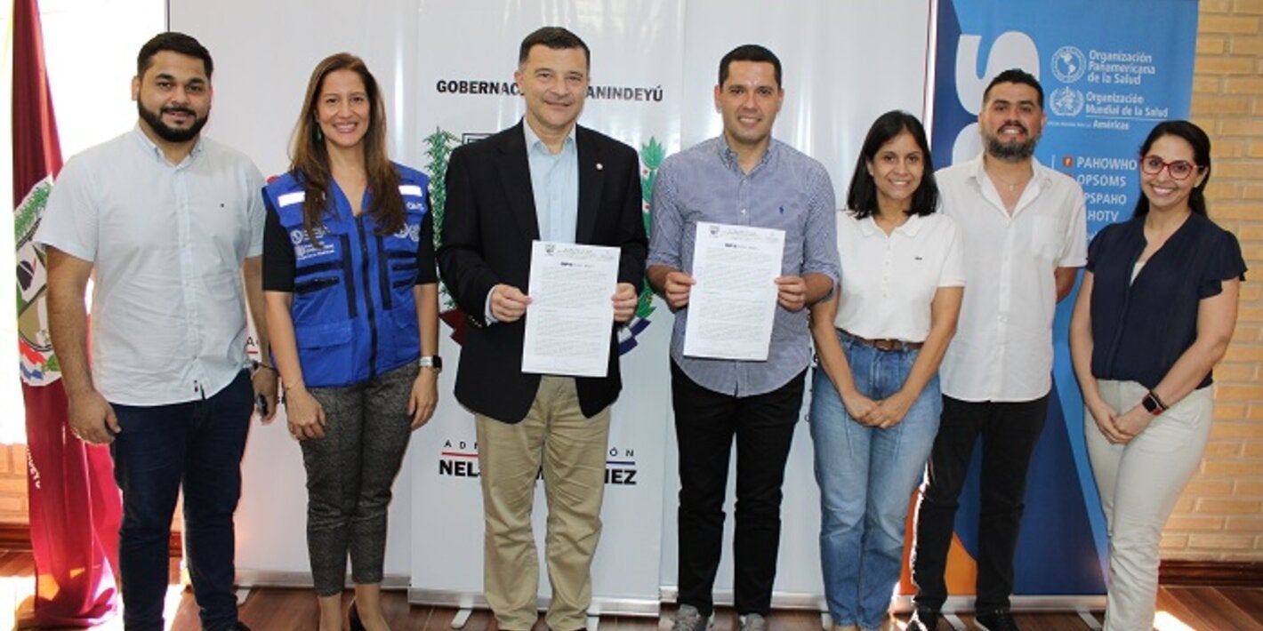 Autoridades firma de convenio Canindeyú
