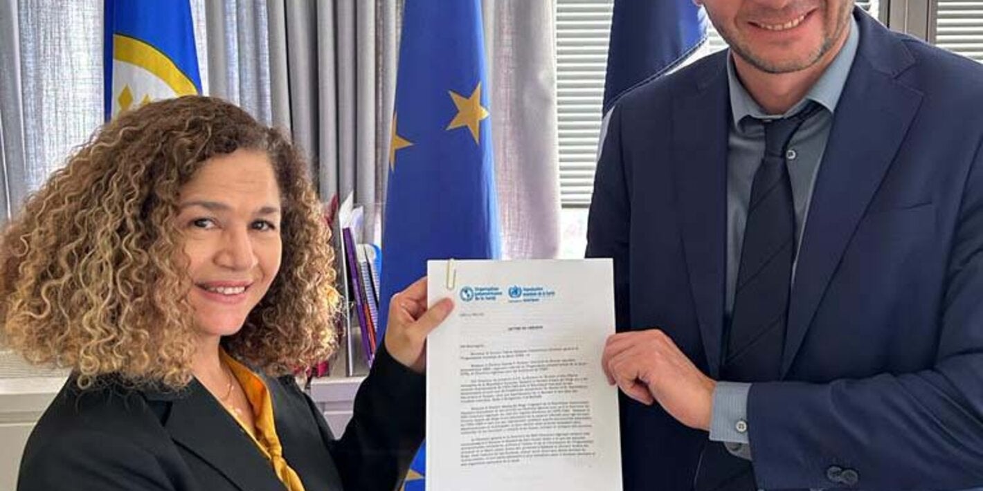 PWR ECC presents credentials to Michon